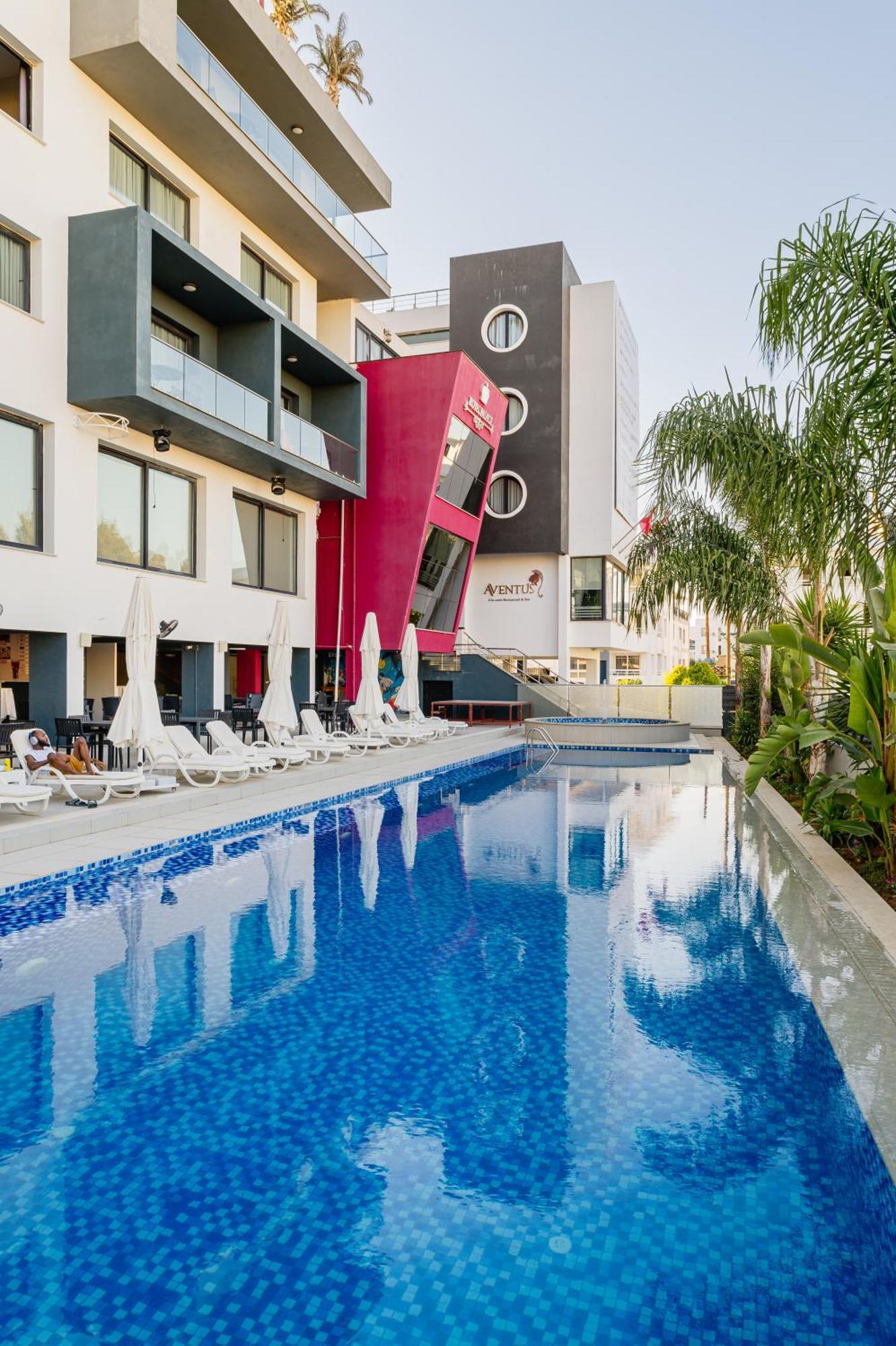 Royal Palace Hotel Nicosia Buitenkant foto