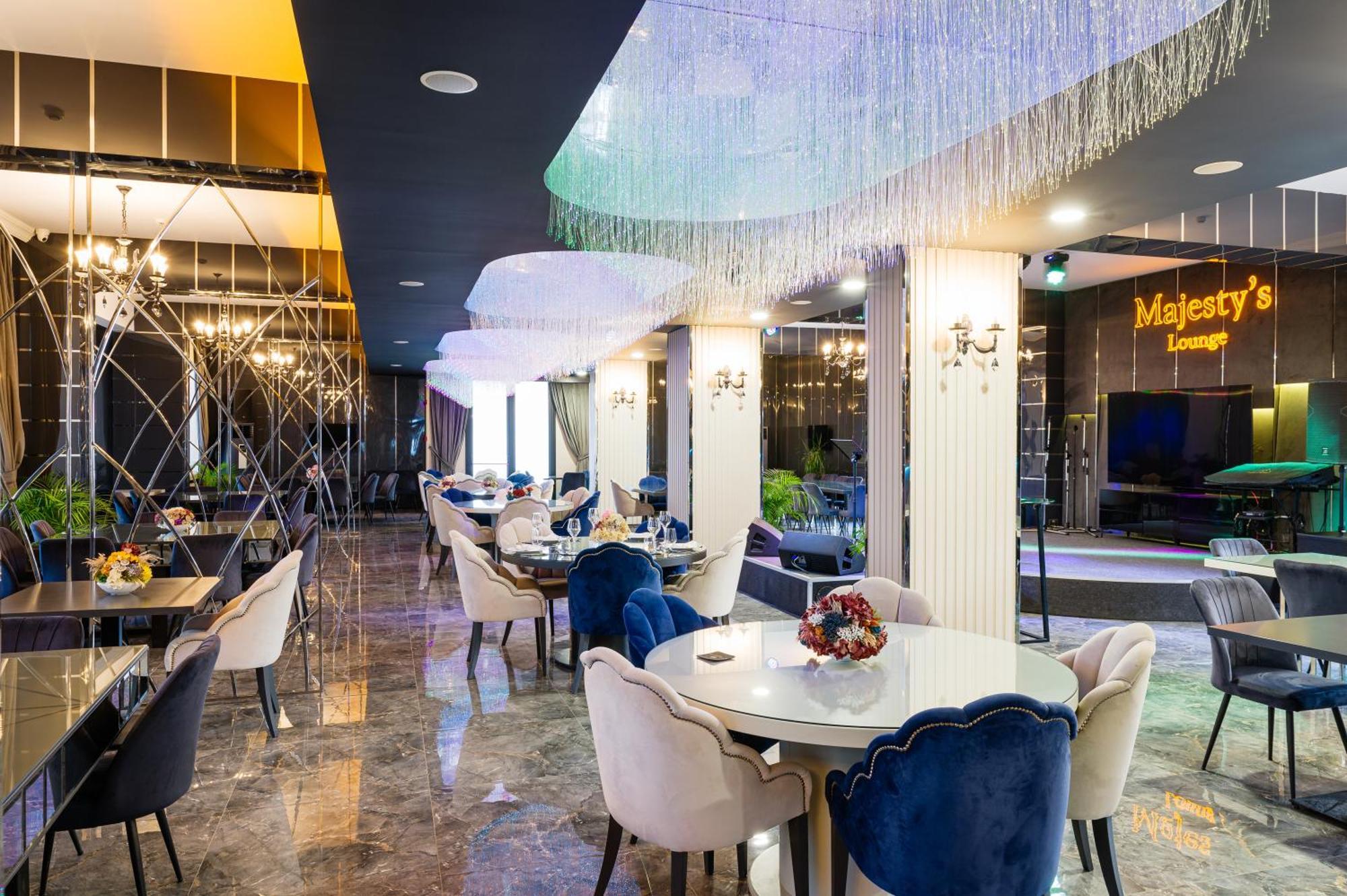 Royal Palace Hotel Nicosia Buitenkant foto